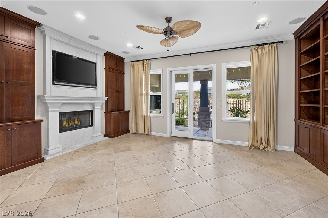 Photo 13 of 57, 11280 Granite Ridge Drive #1054