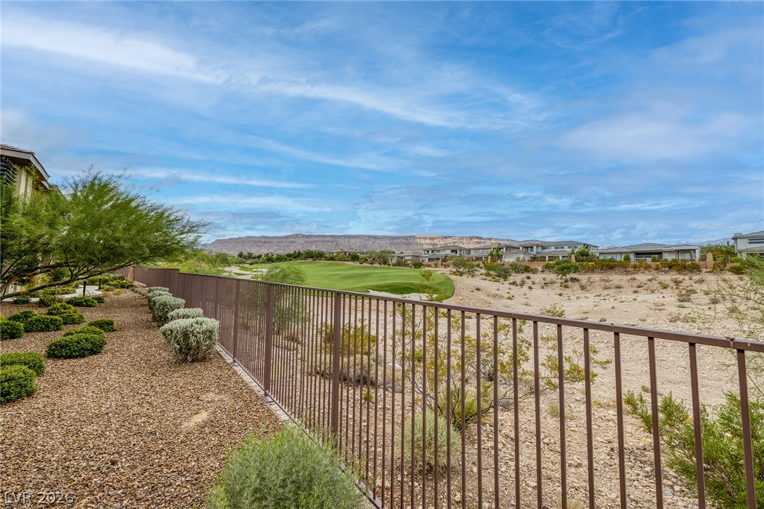 Photo 39 of 57, 11280 Granite Ridge Drive #1054
