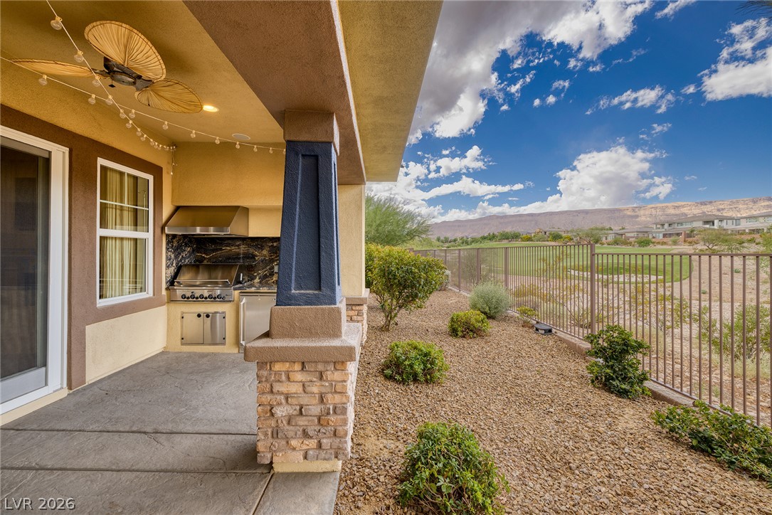 Photo 37 of 57, 11280 Granite Ridge Drive #1054