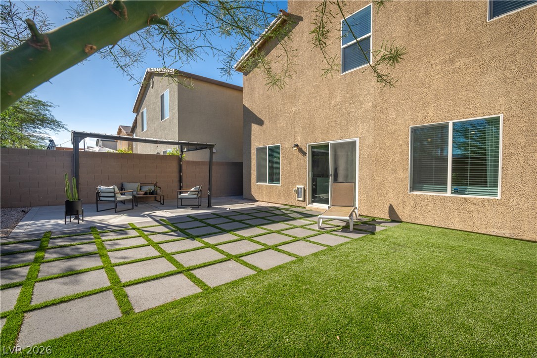 Photo 2 of 4429 Ginger Hills Avenue