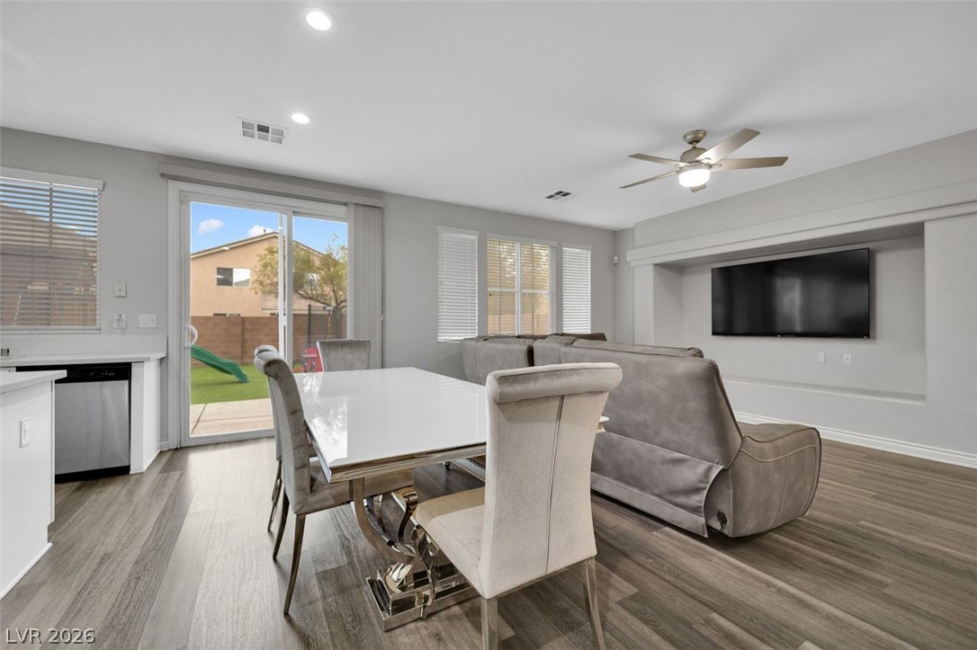 Photo 7 of 41, 6940 Willow Warbler Street