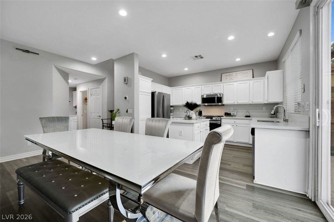 Photo 13 of 41, 6940 Willow Warbler Street