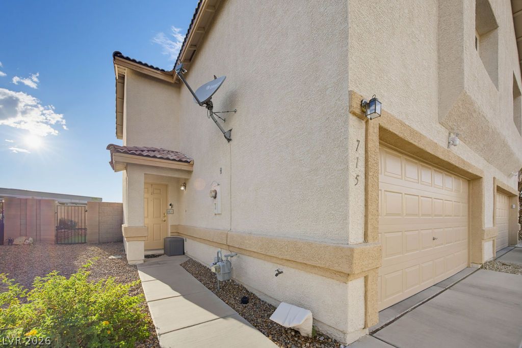 Photo 11 of 46, 715 Peregrine Falcon Street