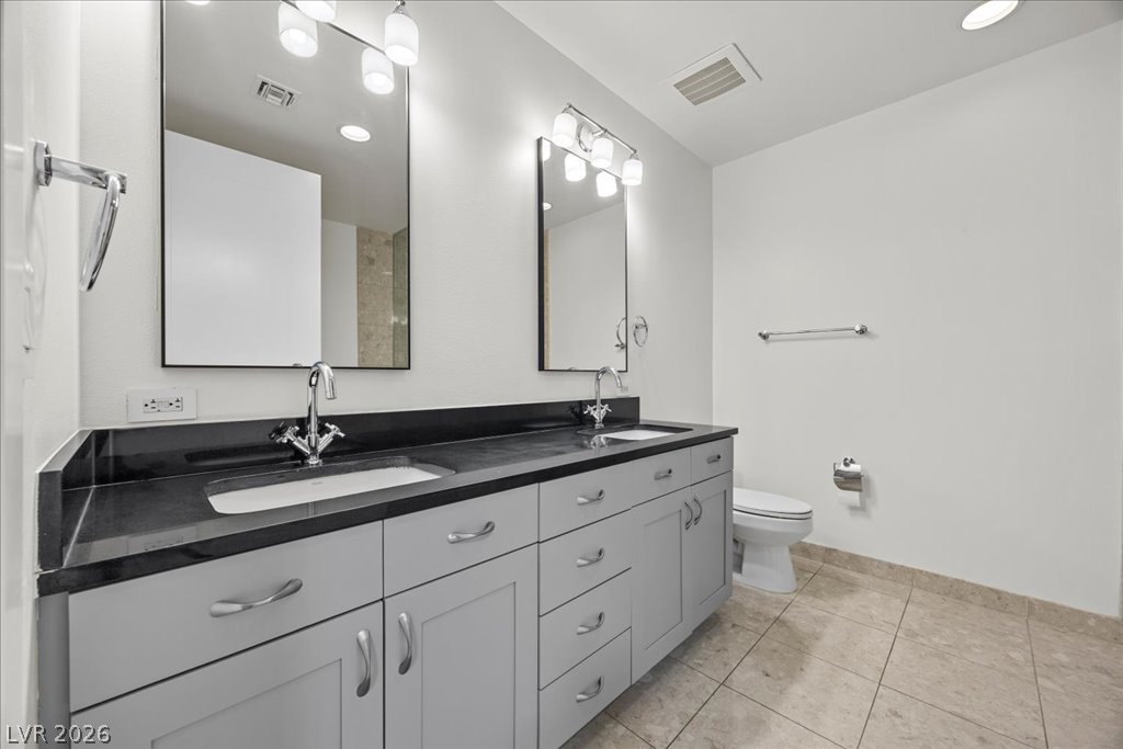 Photo 26 of 53, 4575 Dean Martin Drive #3009