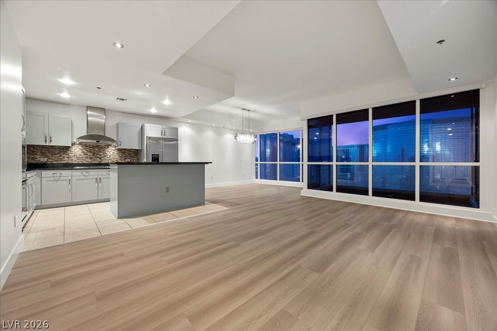 Photo 7 of 53, 4575 Dean Martin Drive #3009