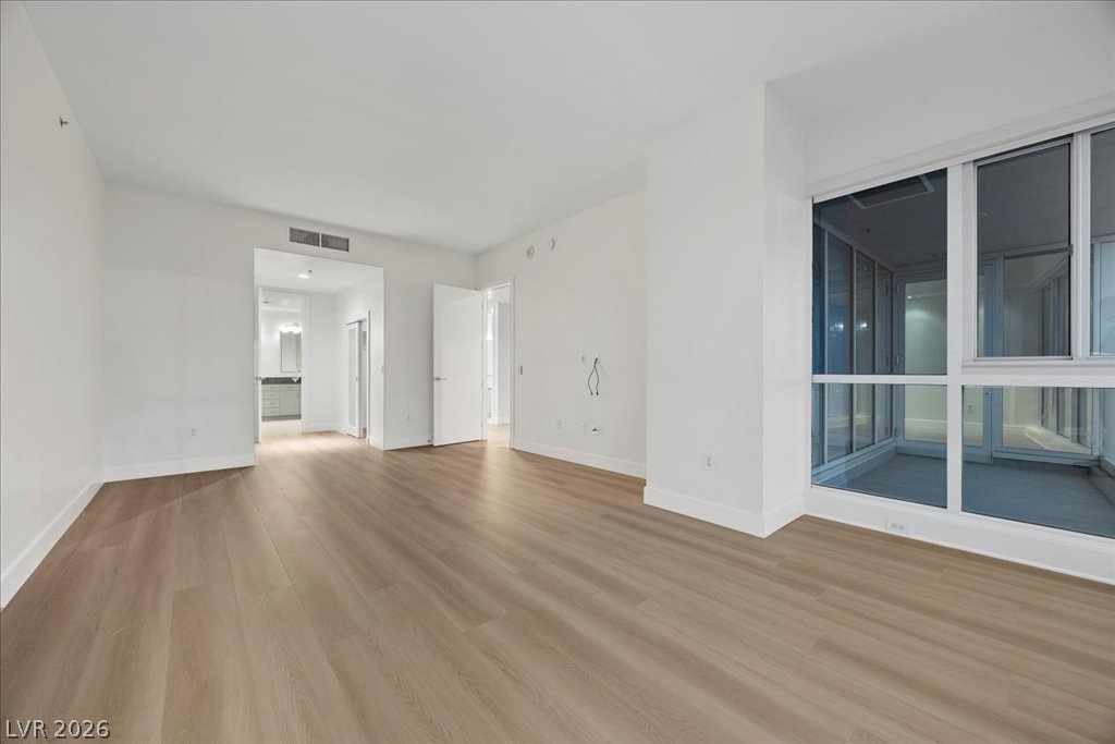 Photo 19 of 53, 4575 Dean Martin Drive #3009