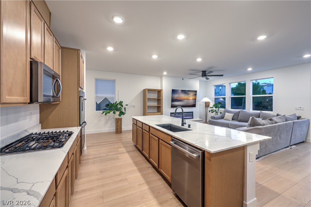 Photo 21 of 60, 9748 Manchester Peak Avenue