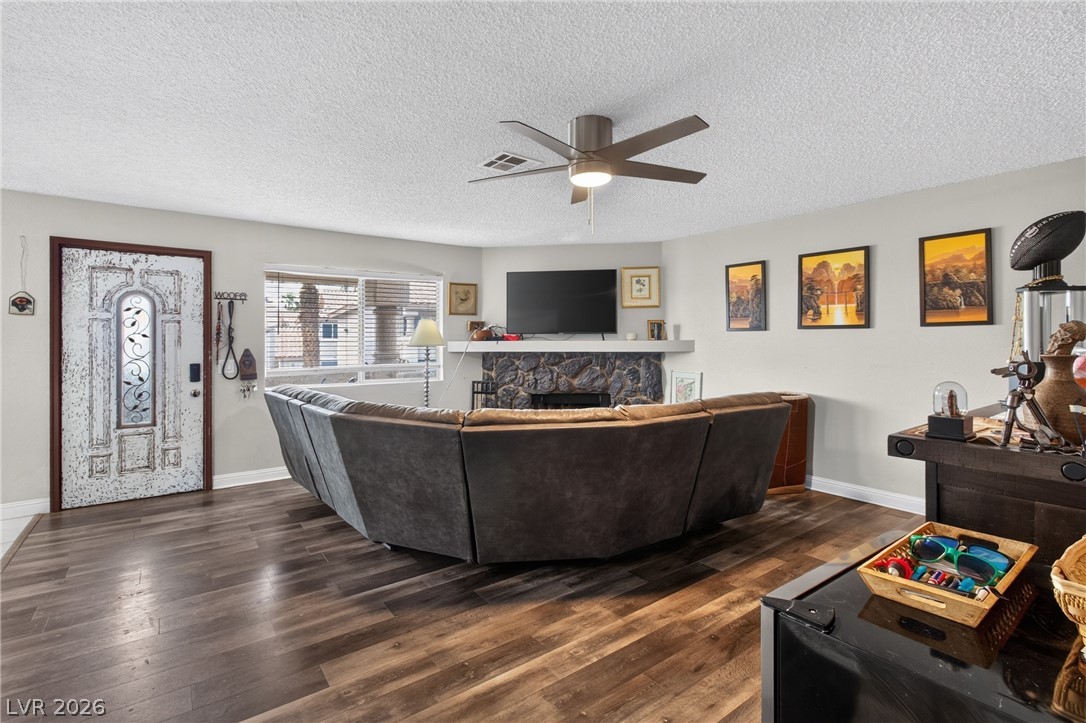 Photo 9 of 28, 1341 Pinto Rock Lane #202