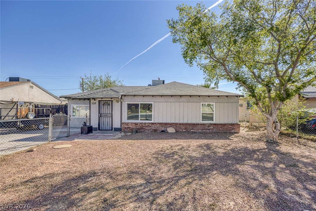 228 N 17th Street, Las Vegas 89101