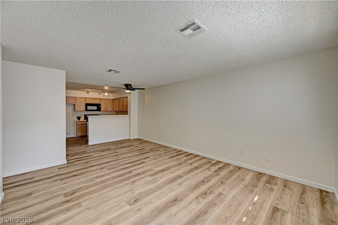Photo 5 of 2040 Willowbury Drive #C