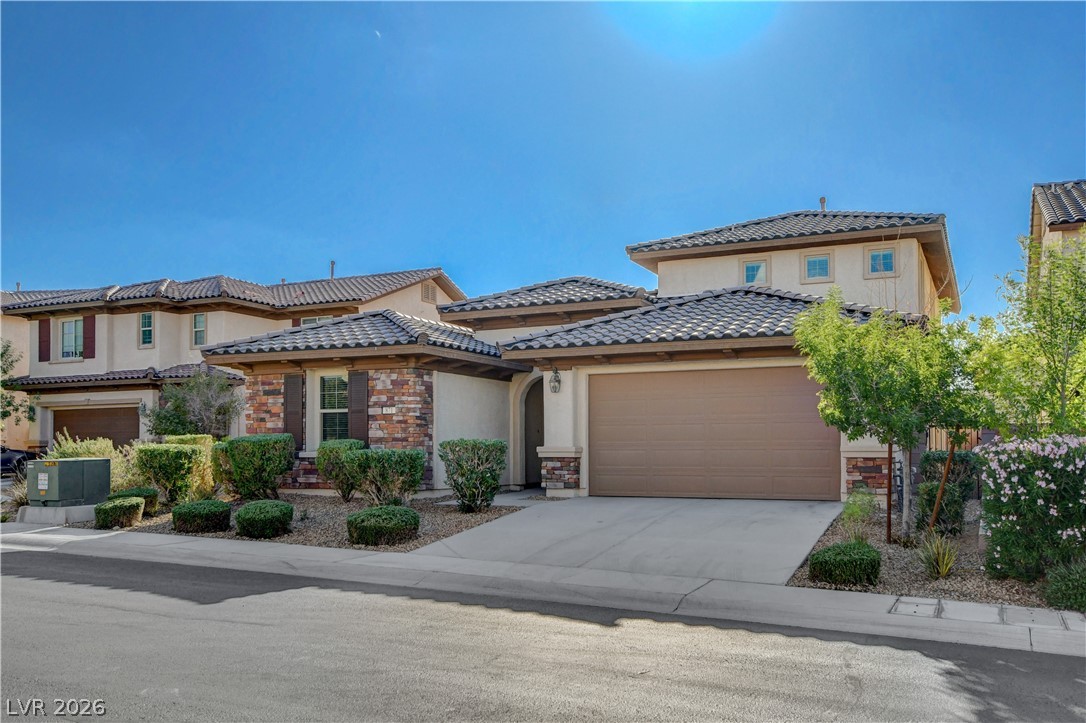 871 Via Della Vittoria, Henderson 89011