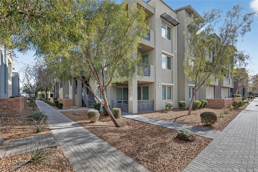 11256 Rainbow Peak Avenue #208, Las Vegas 89135