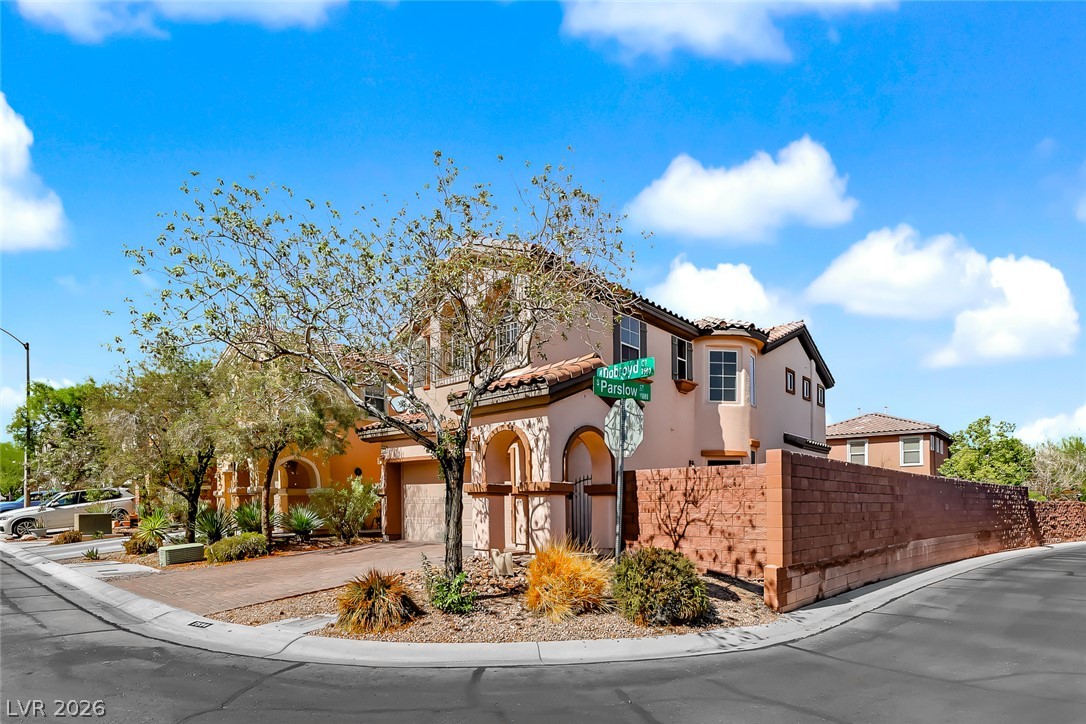 7514 Dobroyd Drive, Las Vegas 80179
