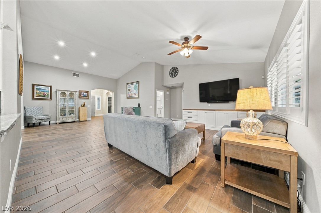 Photo 5 of 11160 Shadow Nook Court