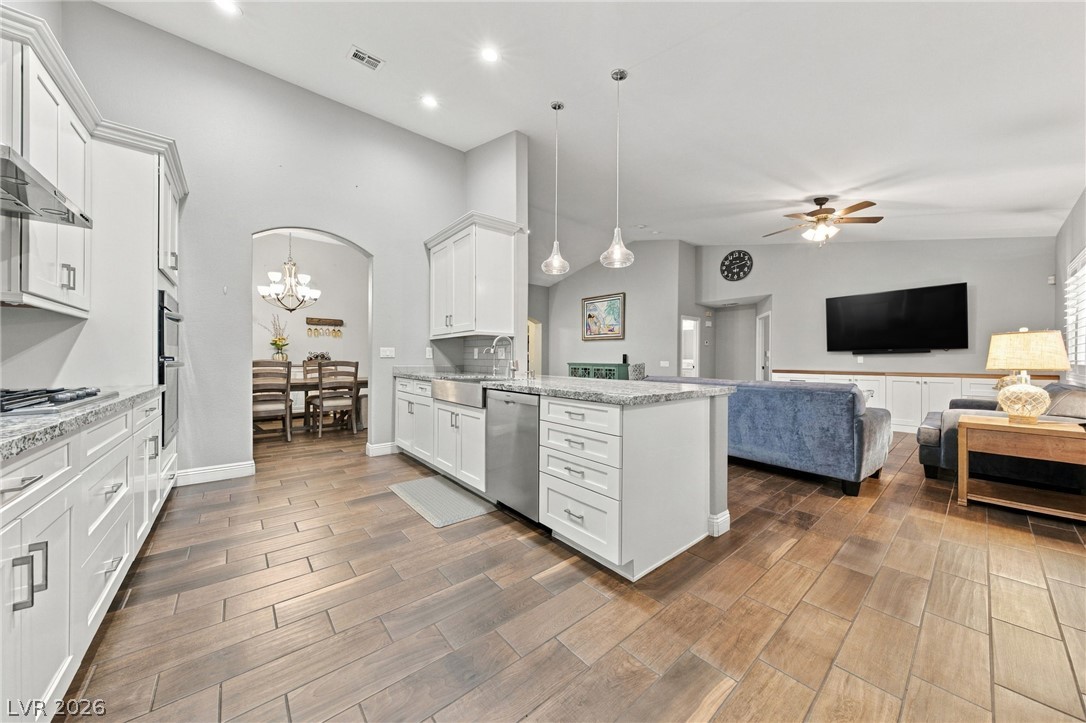 Photo 9 of 47, 11160 Shadow Nook Court