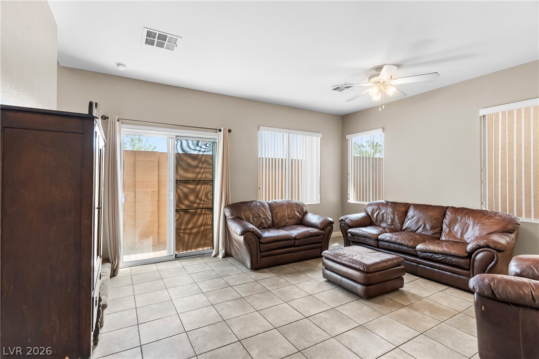 Photo 3 of 176 Almond Ridge Place