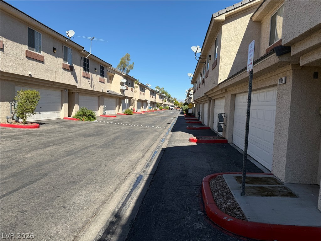 Photo 5 of 1108 Nevada Sky Street