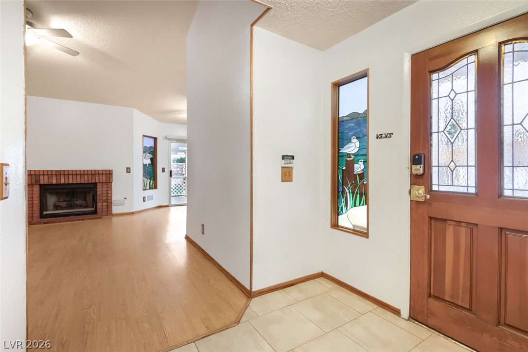 Photo 4 of 749 Tenderfoot Circle