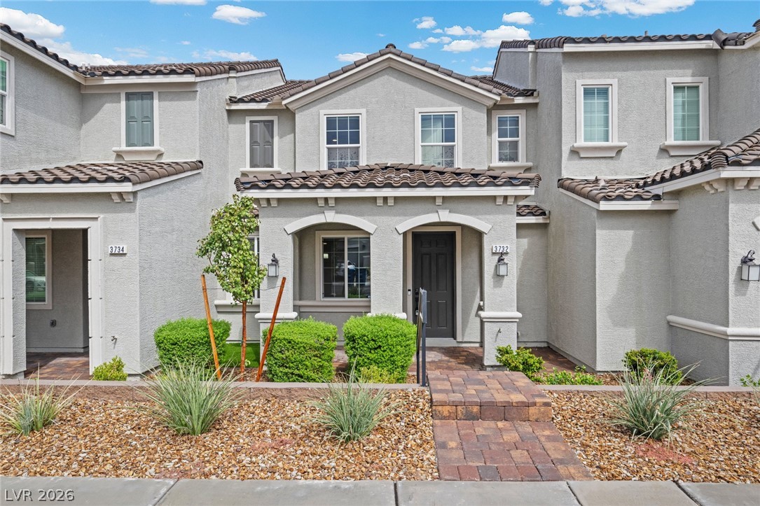 Photo 17 of 37, 3732 Battipaglia Avenue