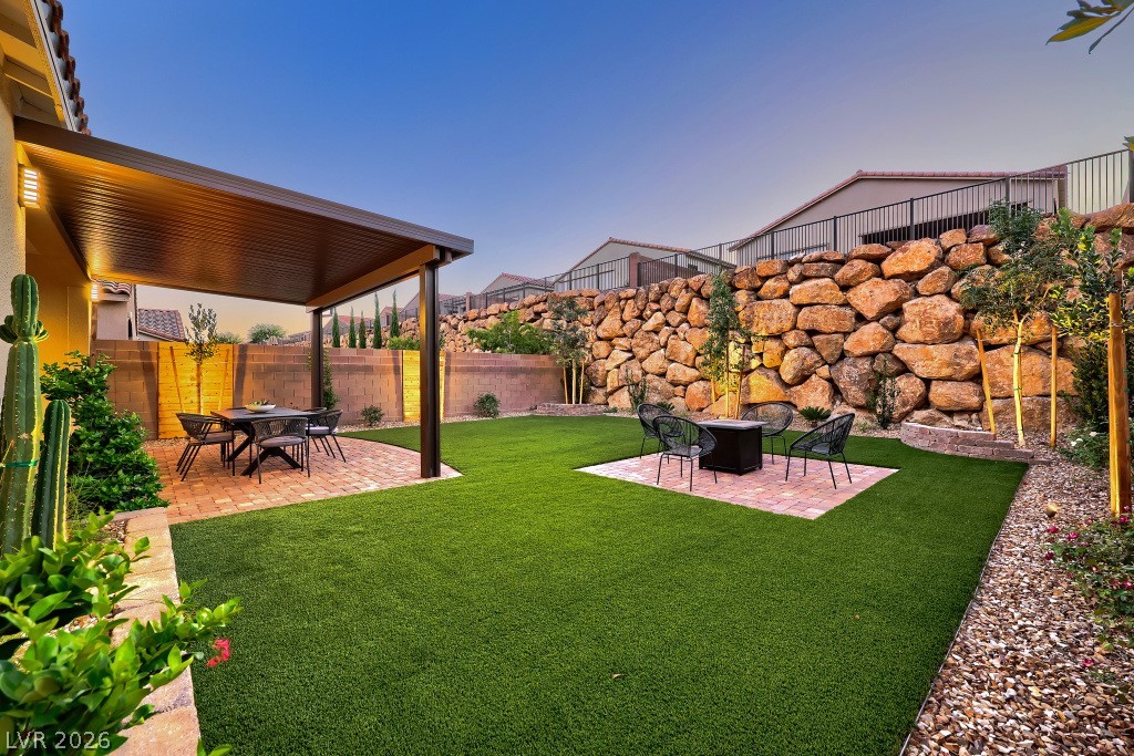 395 Nine Mile Creek Drive, Las Vegas 89138