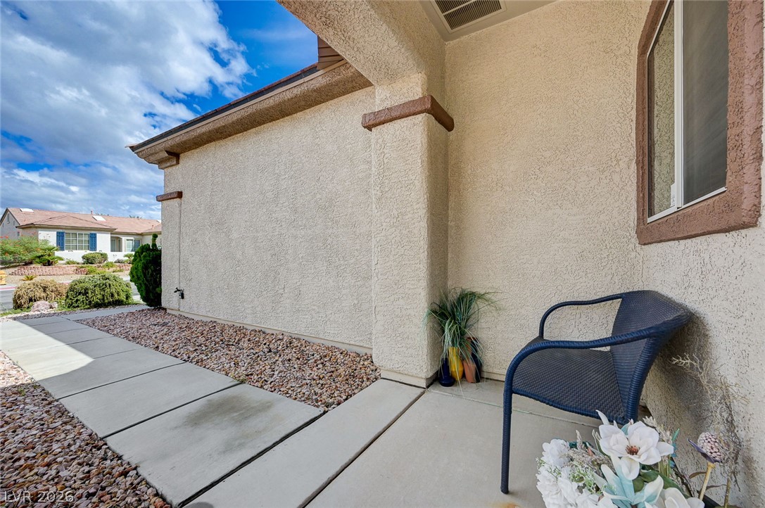 Photo 6 of 44, 2851 Sapphire Desert Drive