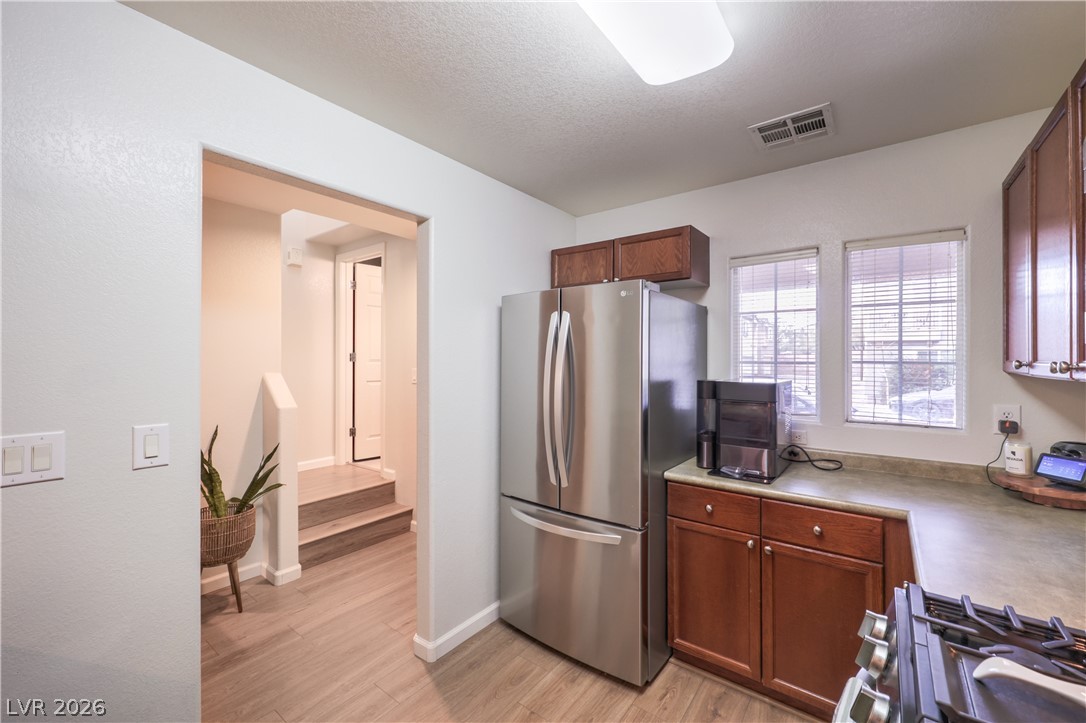 Photo 12 of 29, 9112 Alluring Avenue