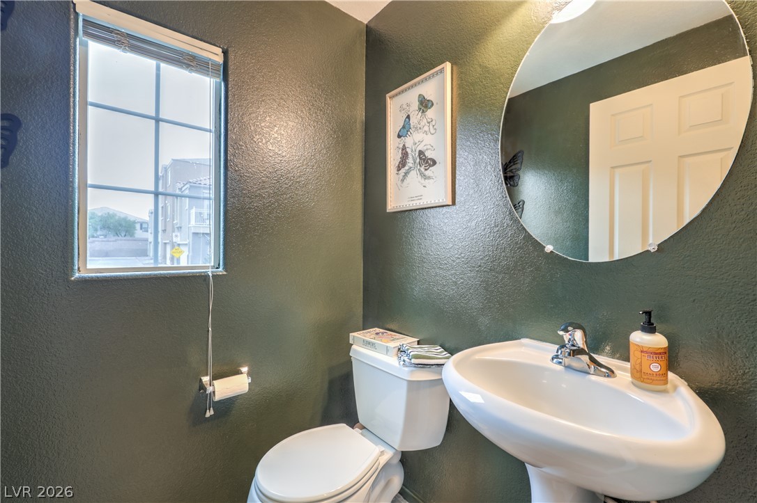 Photo 14 of 29, 9112 Alluring Avenue