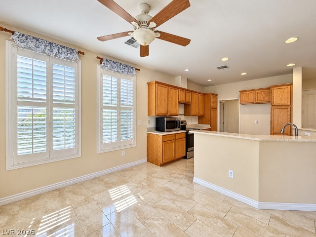 Photo 6 of 37, 4952 Rivedro Street
