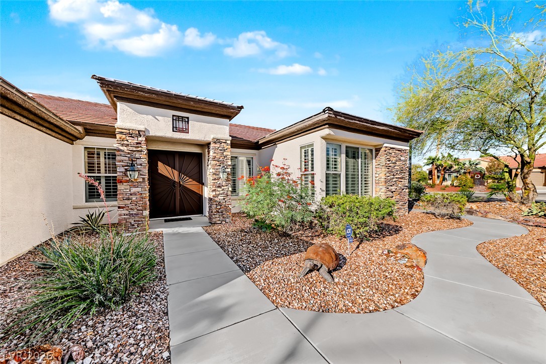 Photo 3 of 2556 Collinsville Drive
