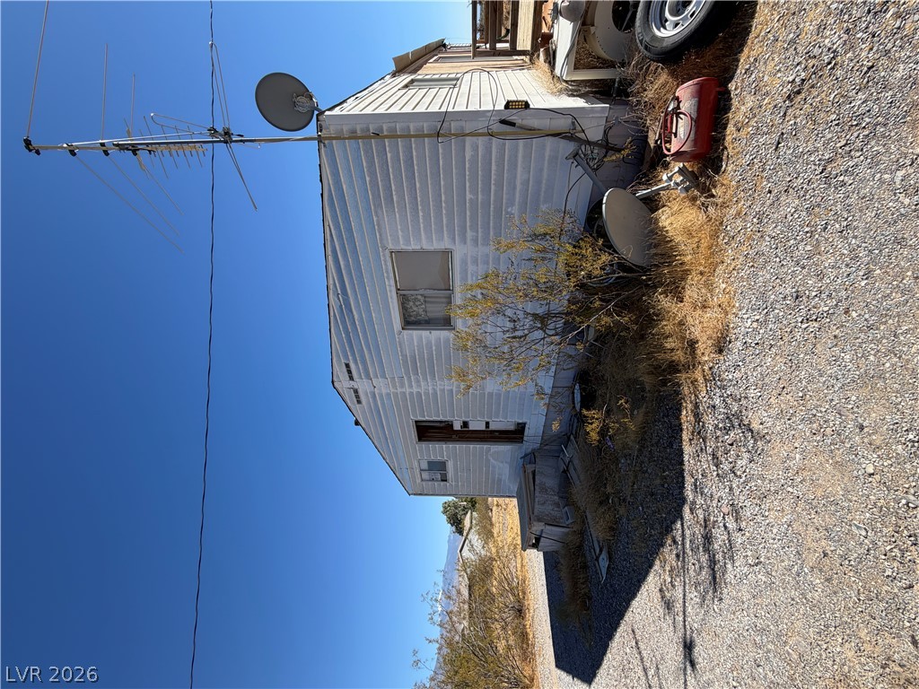 Photo 5 of 1730 W Duck Street