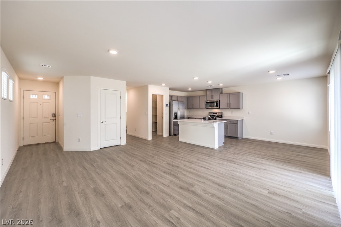 Photo 4 of 1208 Sun Parakeet Drive