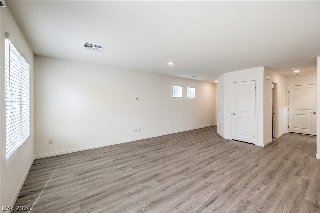Photo 6 of 34, 1208 Sun Parakeet Drive