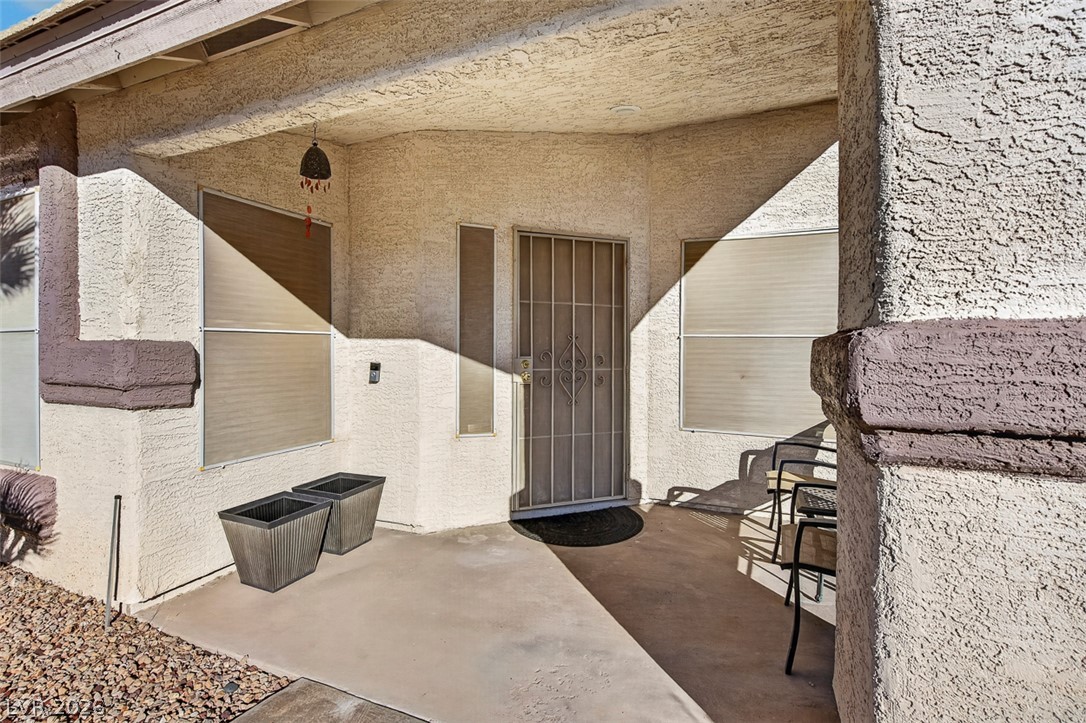 Photo 4 of 535 Brigadier Street