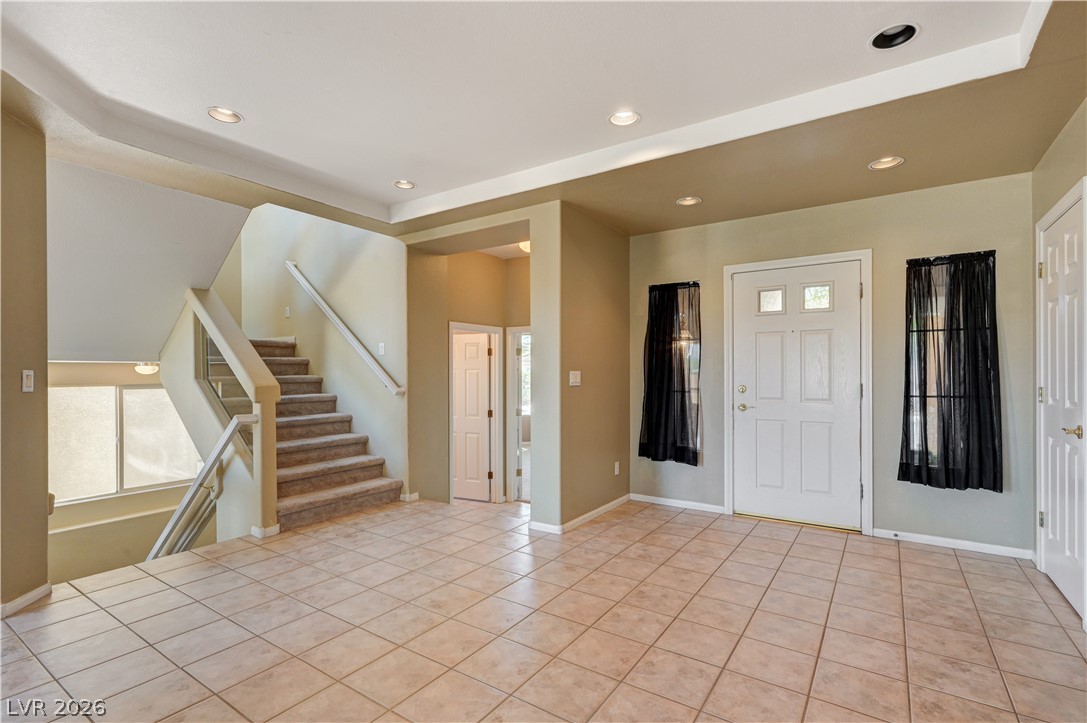 Photo 5 of 8640 Castle Hill Avenue