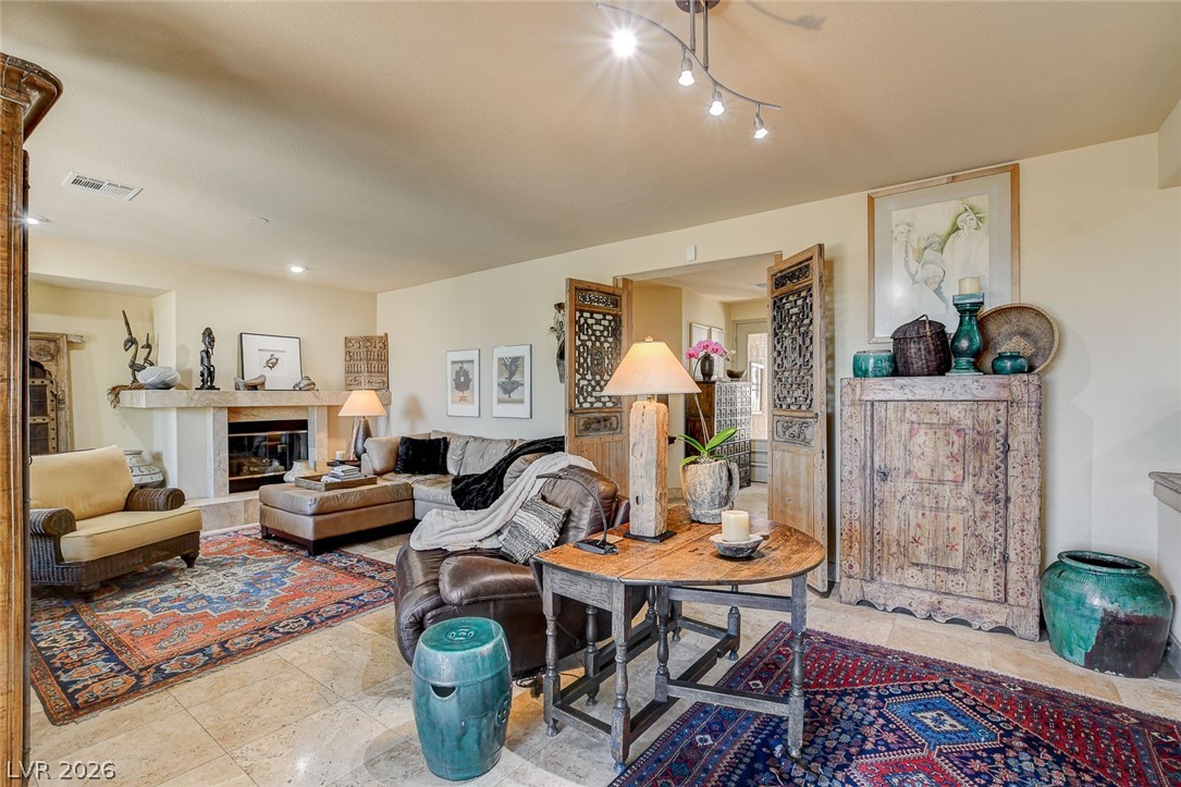 Photo 8 of 57, 5152 Vincitor Street