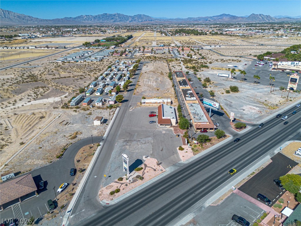 Photo 9 of 40, 2220 Nevada West Boulevard