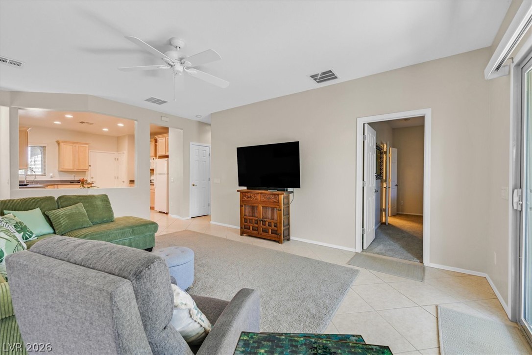 Photo 12 of 41, 6097 FALCONER Avenue