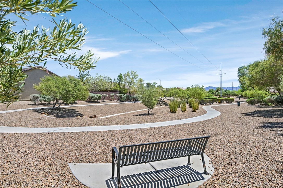 Photo 34 of 41, 6097 FALCONER Avenue