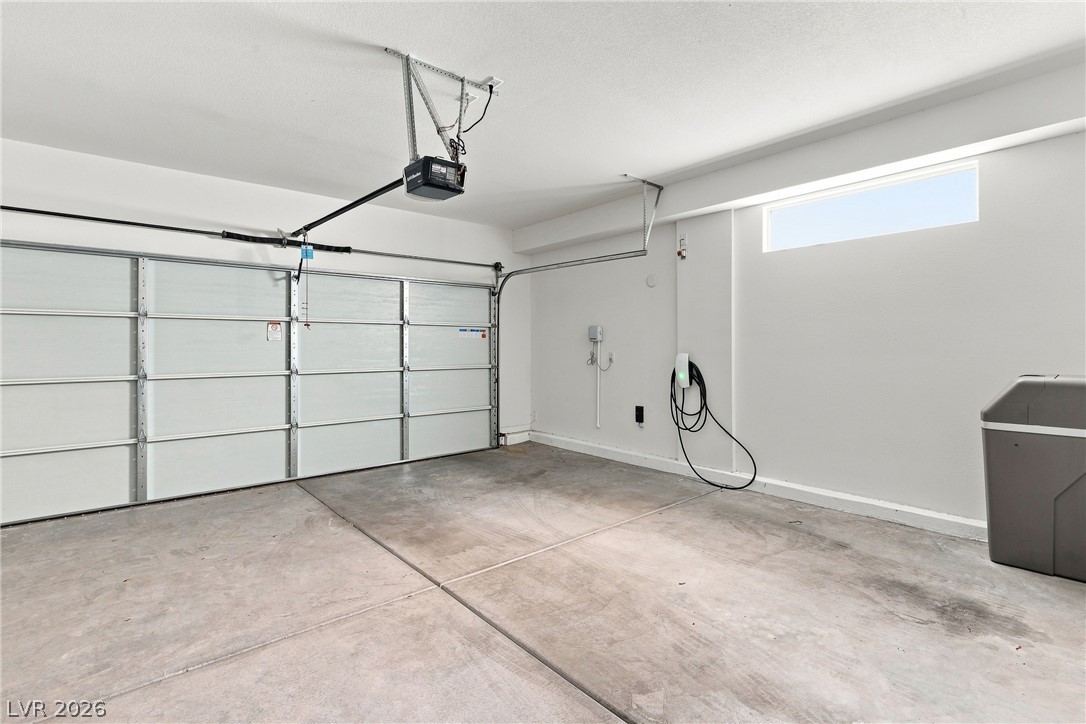 Photo 32 of 44, 709 Emerson Creek Court