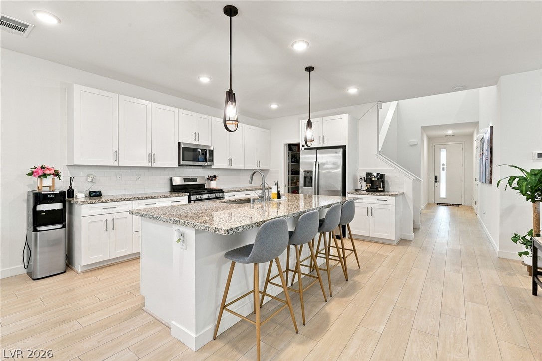 Photo 5 of 709 Emerson Creek Court