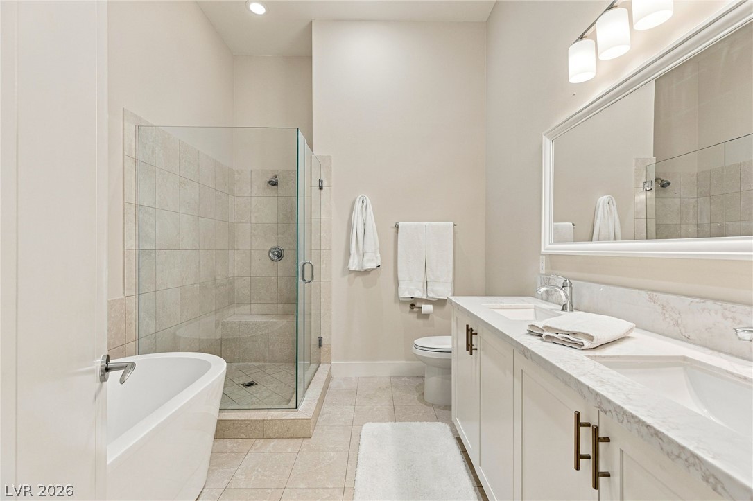 Photo 20 of 57, 4585 Dean Martin Drive #204
