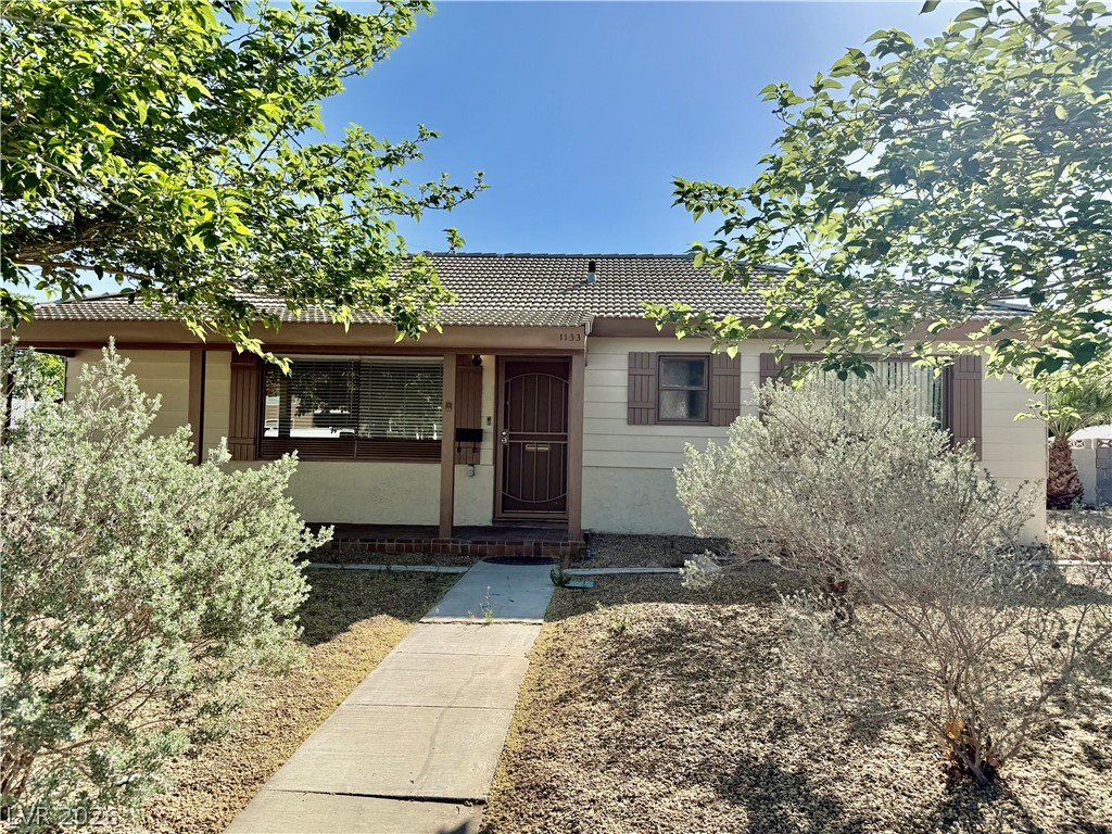 Photo 2 of 1133 Darmak Drive