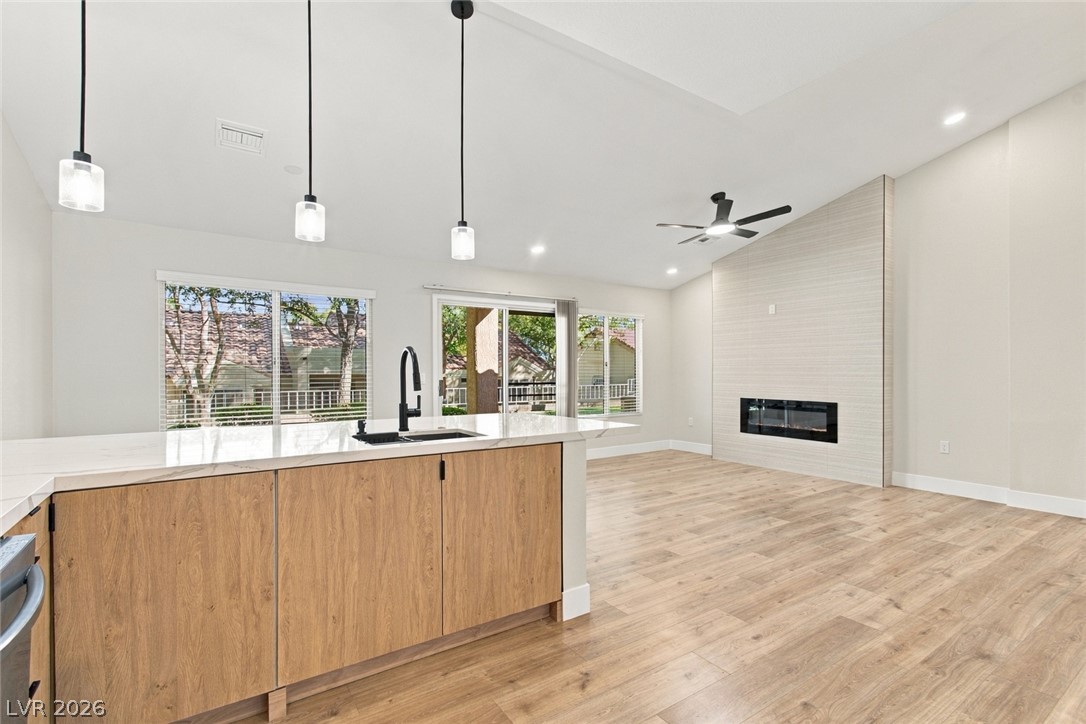 Photo 8 of 34, 2924 Linkview Drive