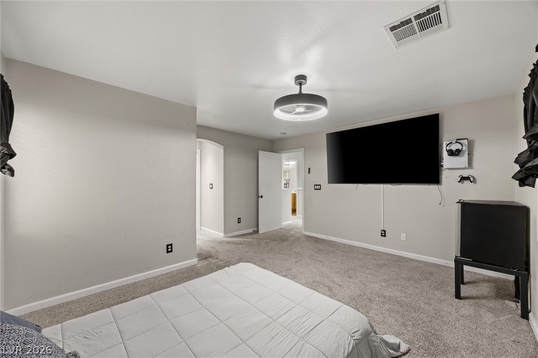 Photo 11 of 29, 6880 Silver Eagle Avenue