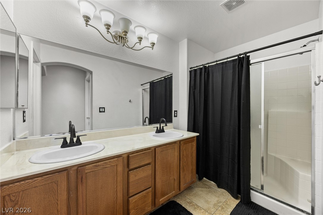 Photo 14 of 29, 6880 Silver Eagle Avenue