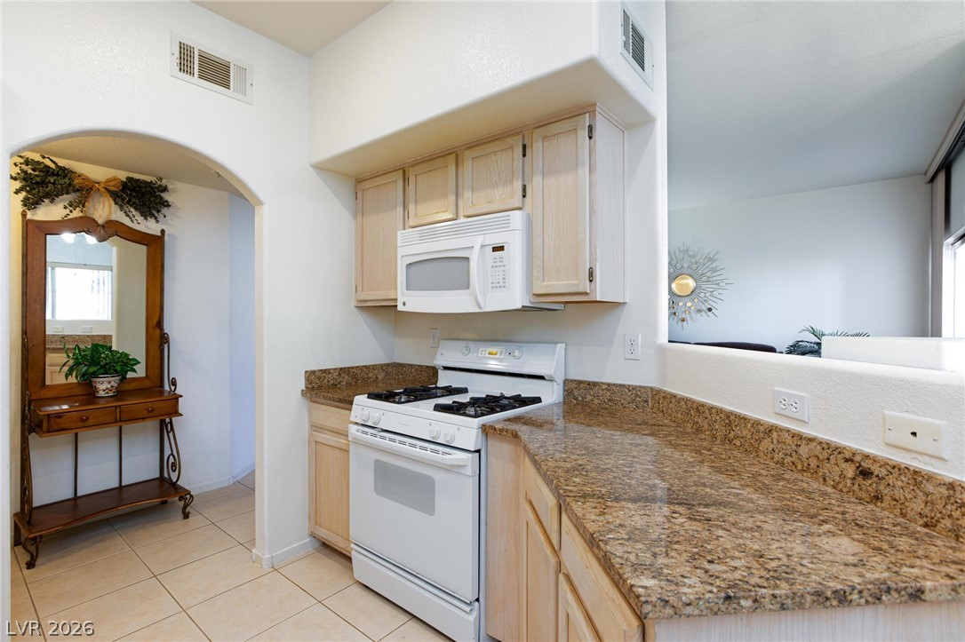 Photo 2 of 6480 Annie Oakley Drive #511