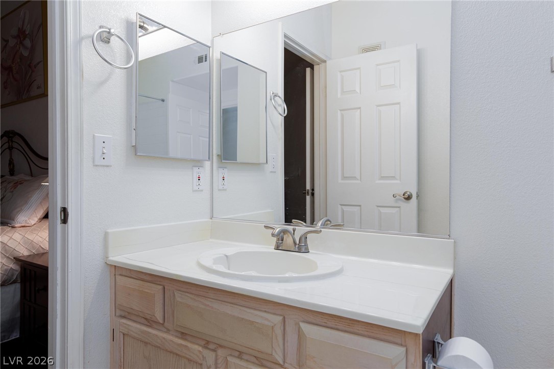 Photo 19 of 37, 6480 Annie Oakley Drive #511