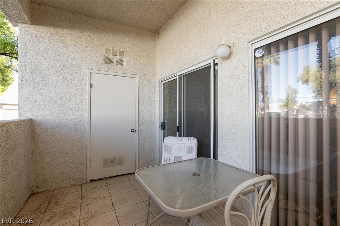 Photo 30 of 37, 6480 Annie Oakley Drive #511