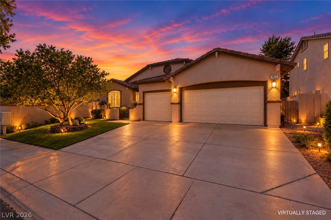 Photo 2 of 9613 Cherry Canyon Avenue