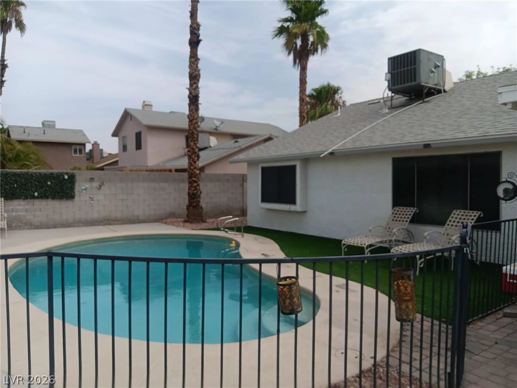 Photo 17 of 22, Las Vegas, NV 89110